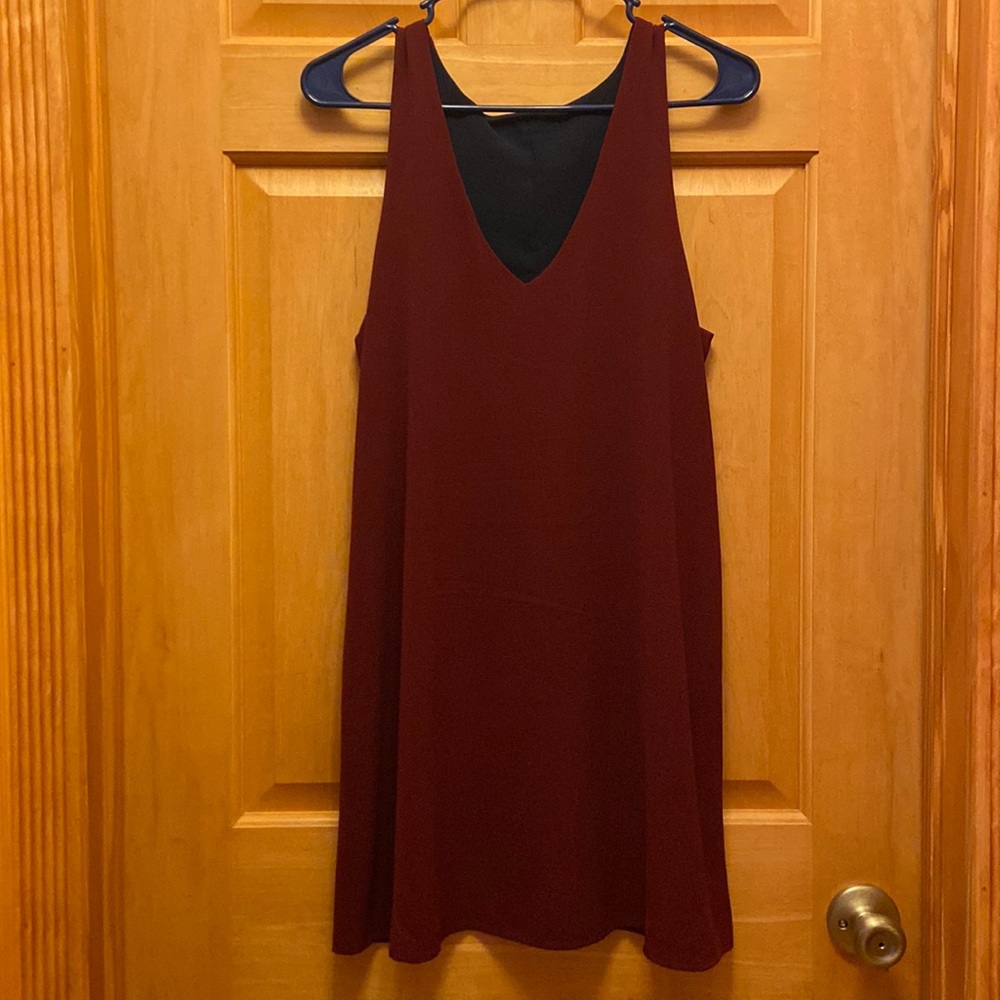Mary & Mabel Maroon Shift Dress - Size Small